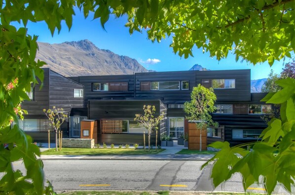 Entrée de l’hébergement