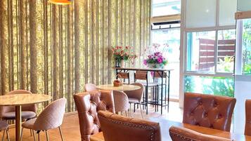 Daily continental breakfast (THB 150 per person)