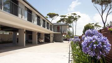 Aparcamiento sin asistencia gratuito