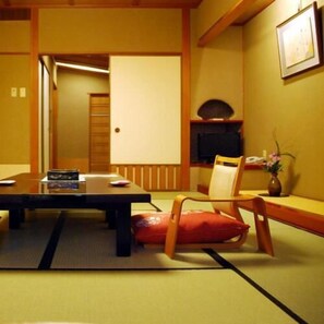 Interior - Yukemurino-Yado Biwanso (Nanao)