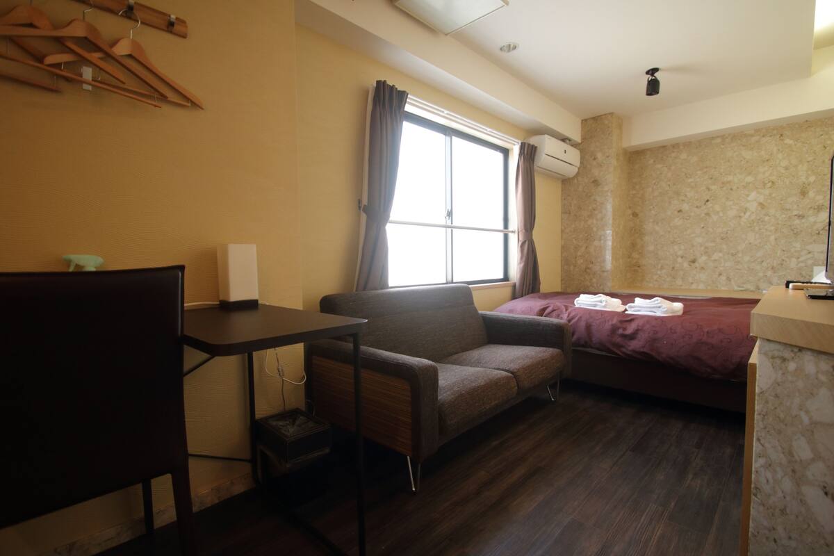 Superior Double Room, 1 Bedroom, Non Smoking, Private Bathroom | Down duvets, desk, blackout curtains, free WiFi