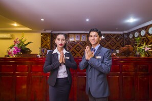 Reception - Good Luck Day Hotel (Phnom Penh)