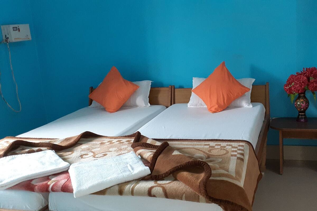 Deluxe Room, 1 Bedroom (Partial River View)