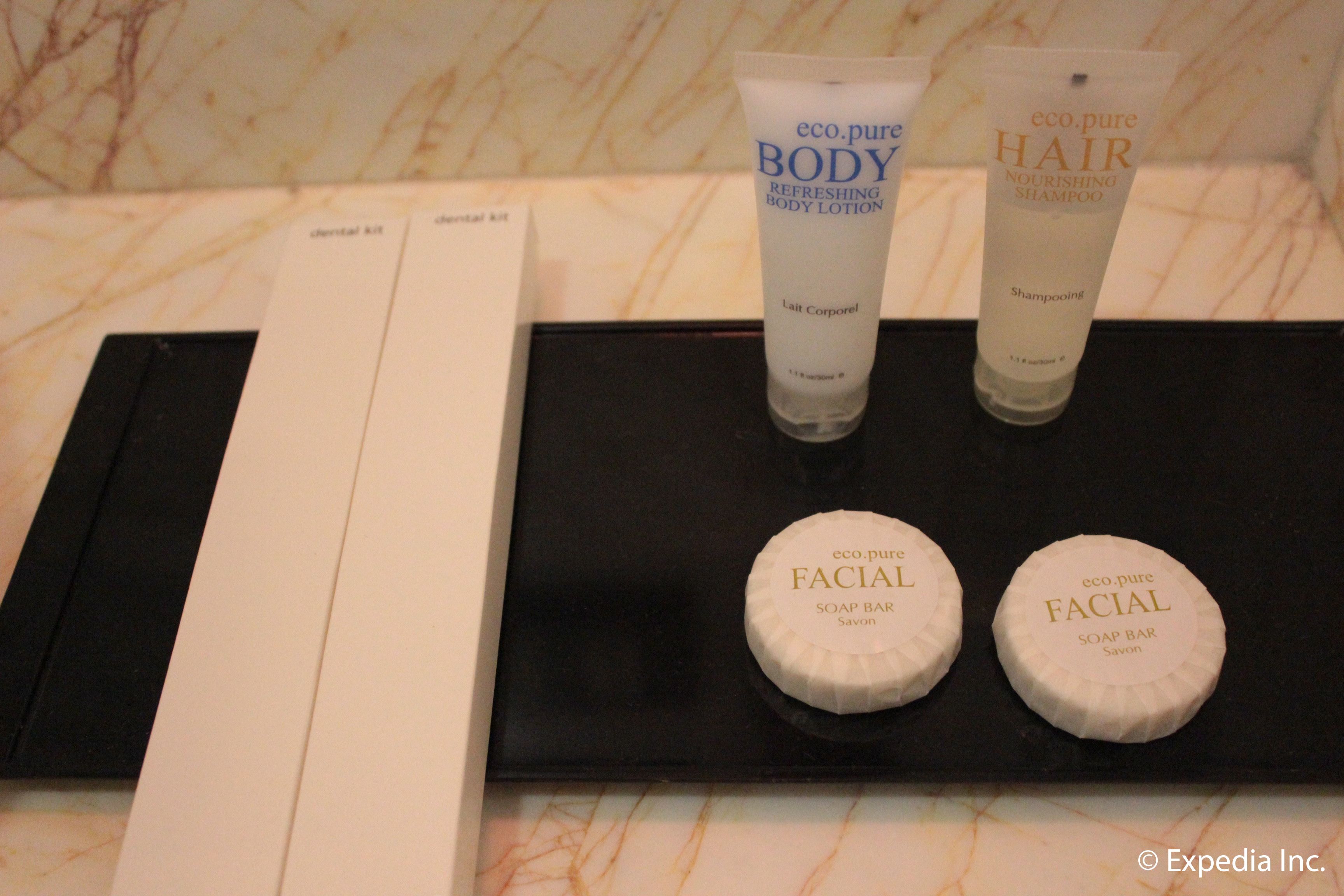 shower, free toiletries, slippers, towels