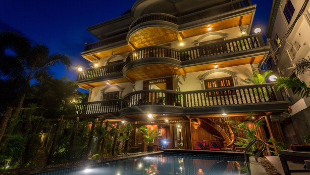 View from property - Sim Reap central hotel (Siem Reap)