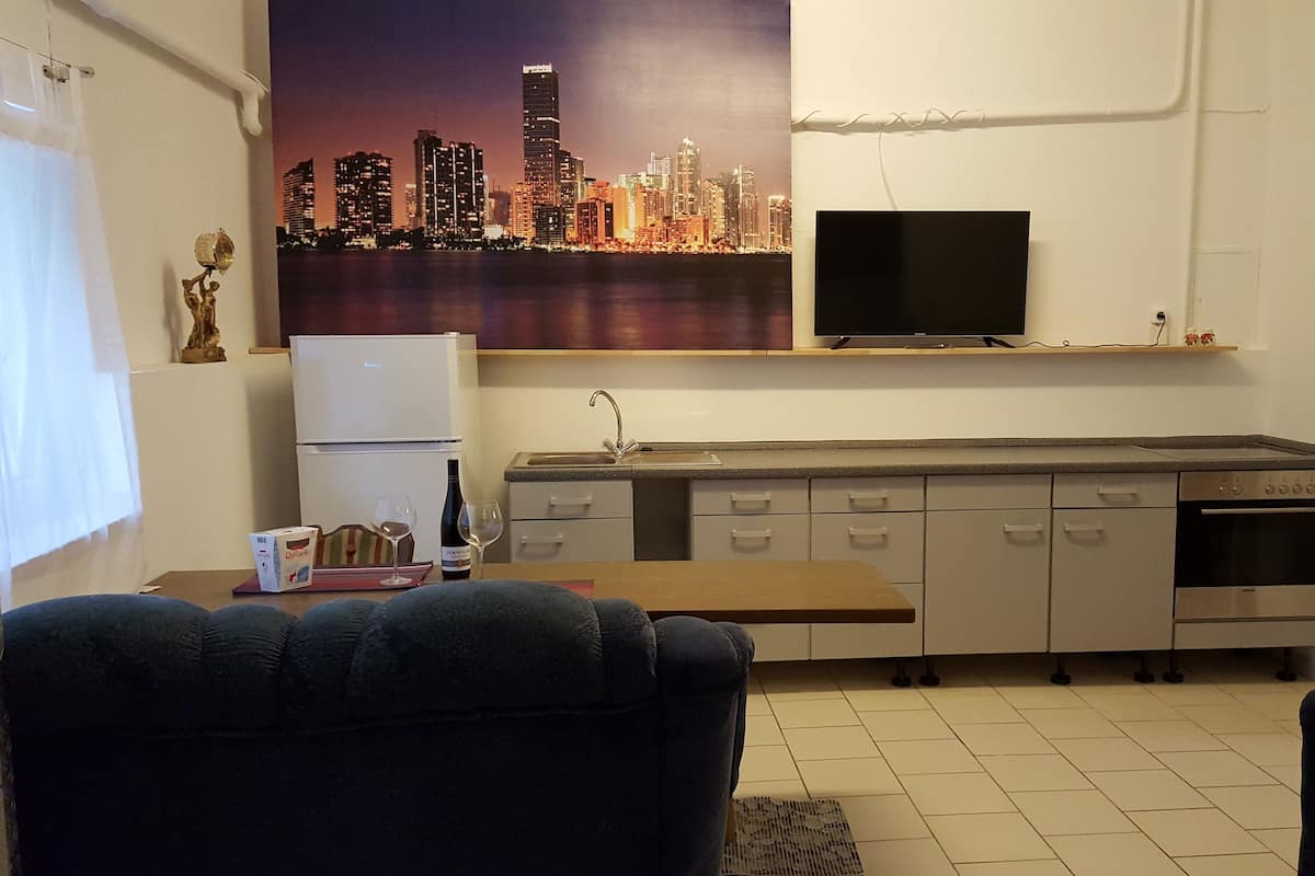Apartamento, 2 habitaciones | Camas supletorias y wifi gratis