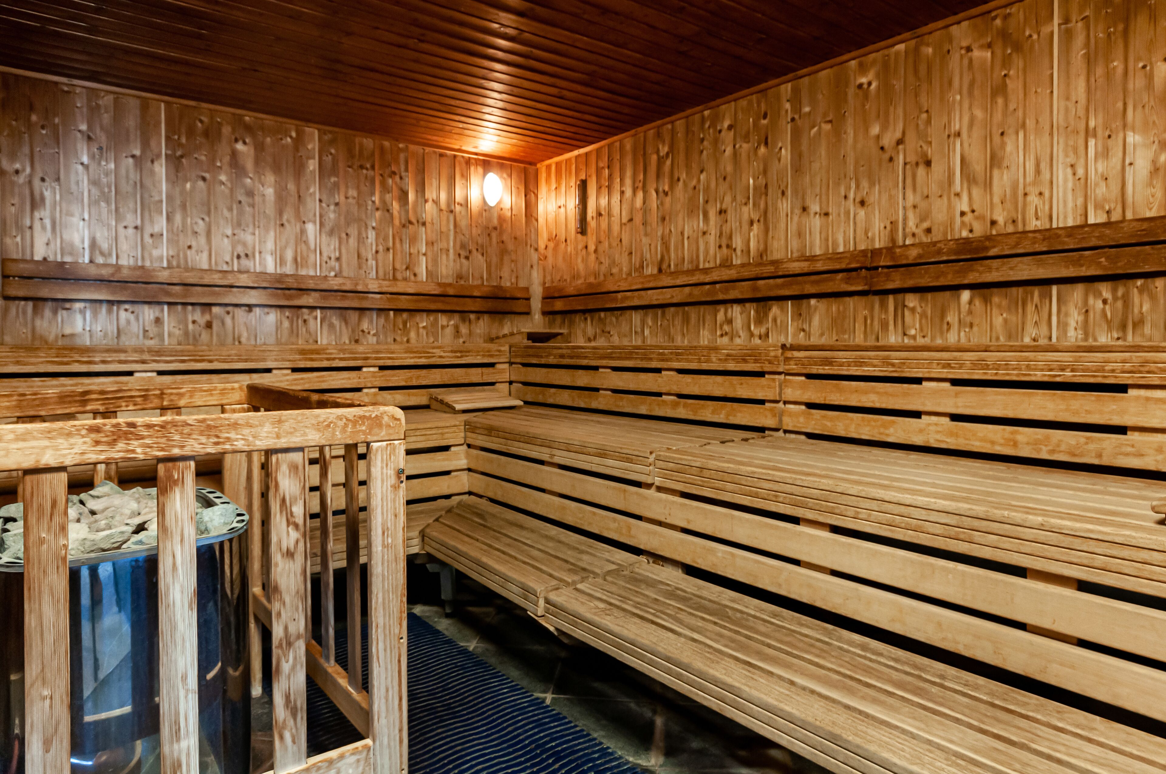 sauna, hot tub, steam room