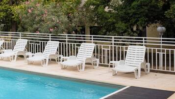 Piscina stagionale all'aperto
