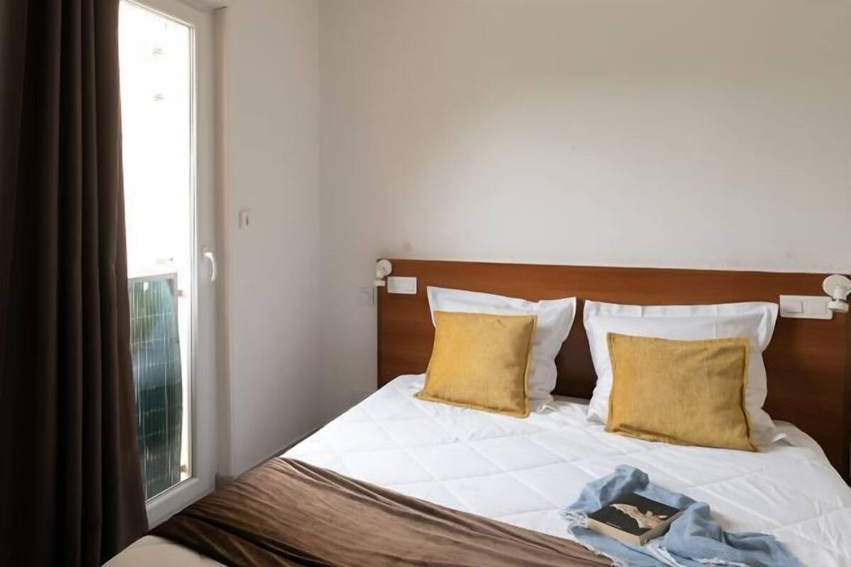 1 개의 침실, 책상, 암막 커튼, 무료 WiFi