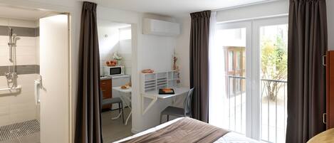 Standard Apartment, 1 Double Bed, Accessible