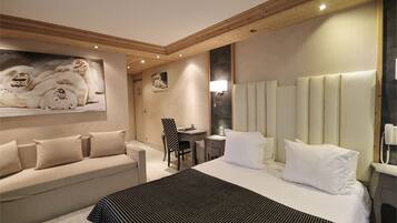 Coffres-forts dans les chambres, Wi-Fi gratuit, draps fournis