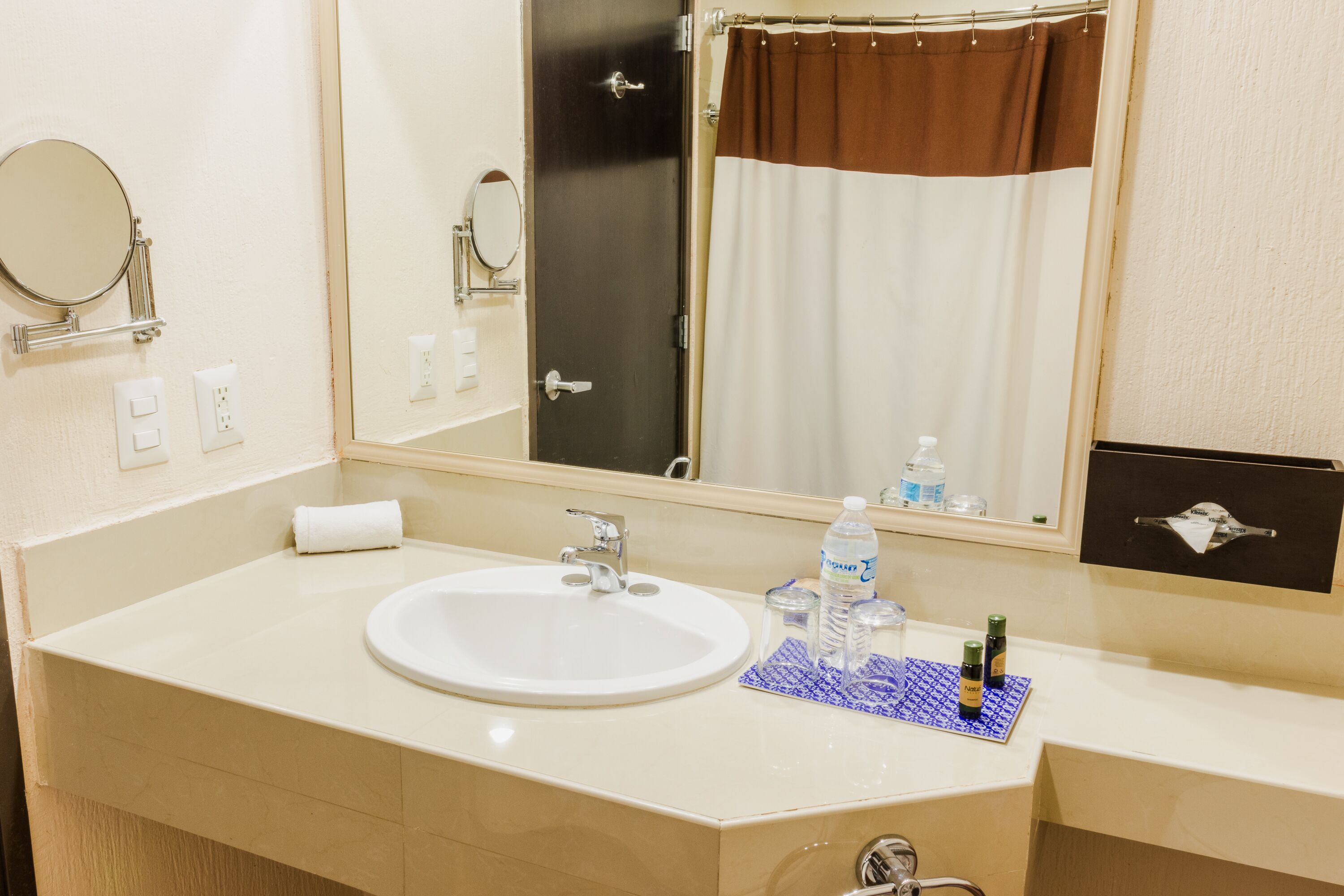 eco-friendly toiletries, towels, soap, shampoo