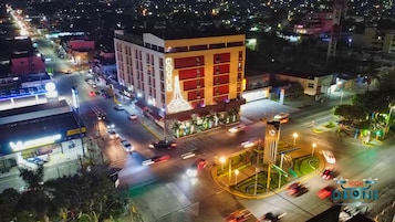 Fachada de la propiedad
