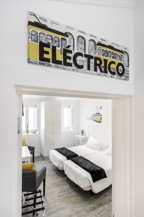 Studio (Electrico) | Living area - Castle Inn Lisbon Apartments (Lisbon)