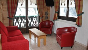 TV - Chalet Fleur des Alpes (Les Gets)