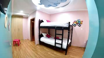 Family Room | 1 bedroom, premium bedding, down comforters, pillowtop beds