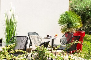 Terrace/patio - KYRIAD LYON EST - Stadium - Eurexpo (Meyzieu)