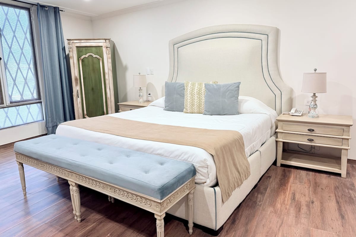SUITE NUPCIAL DE LUJO | 20 bedrooms, premium bedding, down comforters, in-room safe