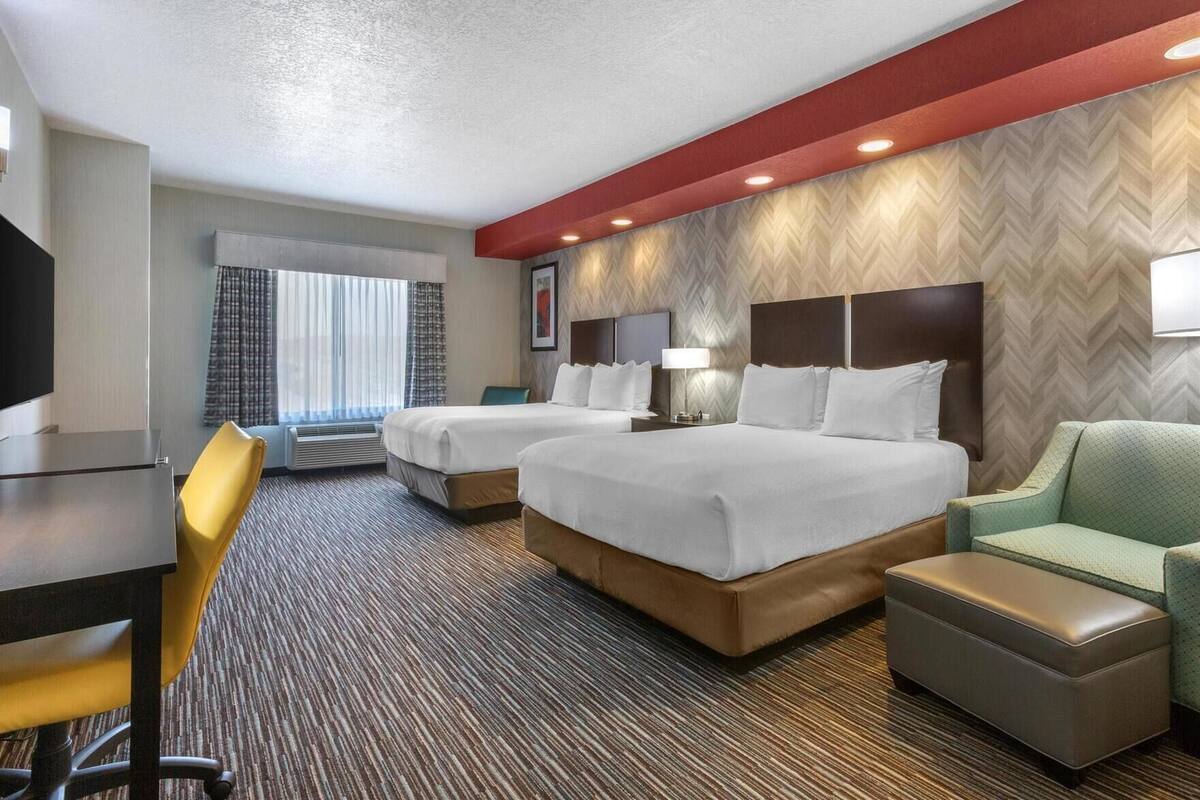 Pillow-top beds, in-room safe, desk, laptop workspace