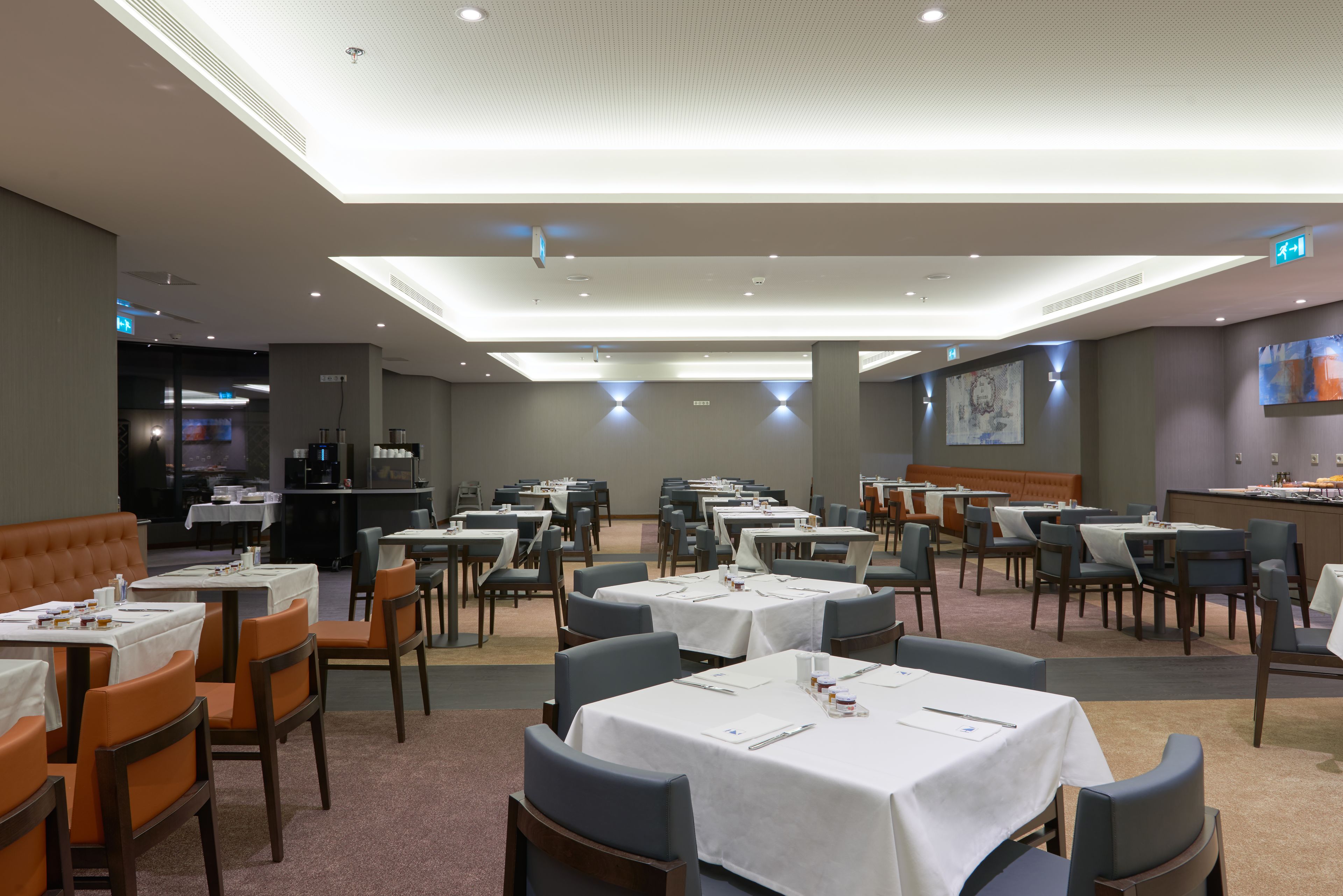 daily buffet breakfast (eur 17 per person)