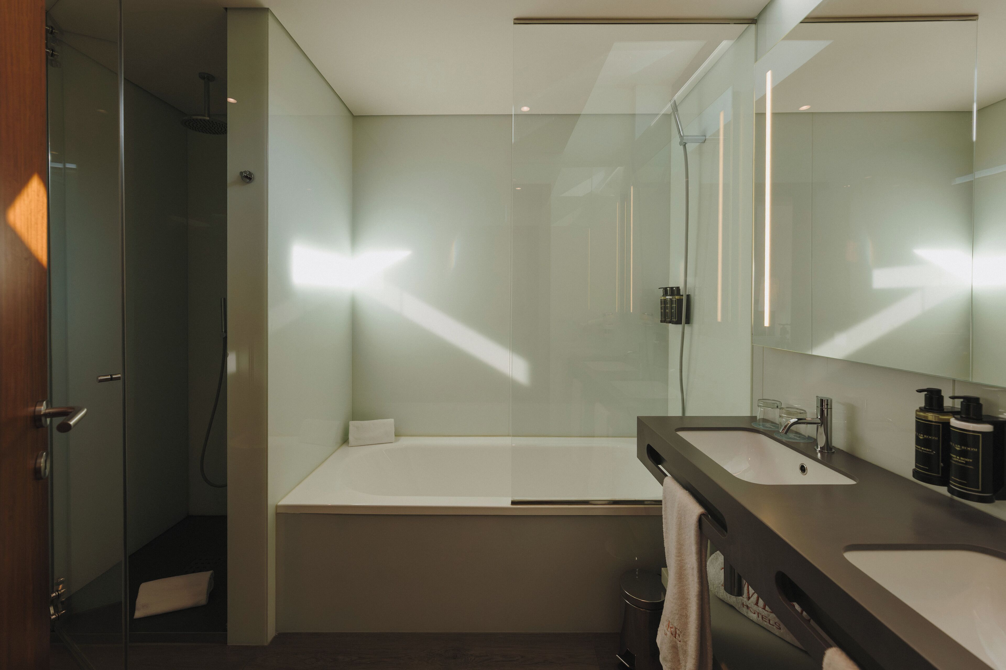 Foto - Timbre Heroismo