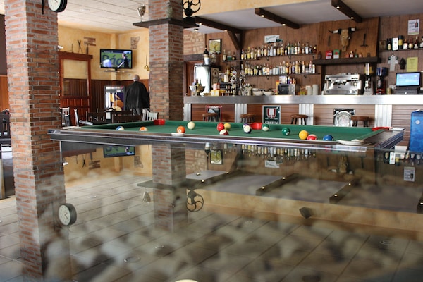 Bar (in der Unterkunft)