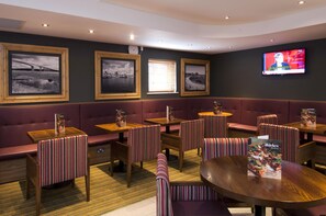 Restaurant - Premier Inn Ipswich Town Centre - Quayside (Ipswich)