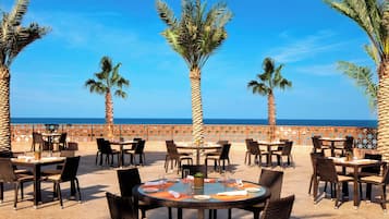 Private beach, free beach cabanas, sun-loungers, beach umbrellas