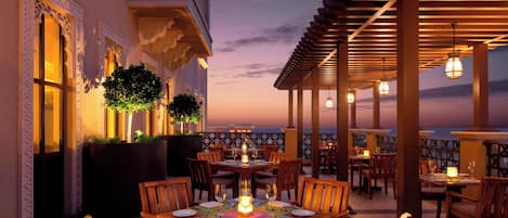 4 restaurants, breakfast, dinner served; Mediterranean cuisine