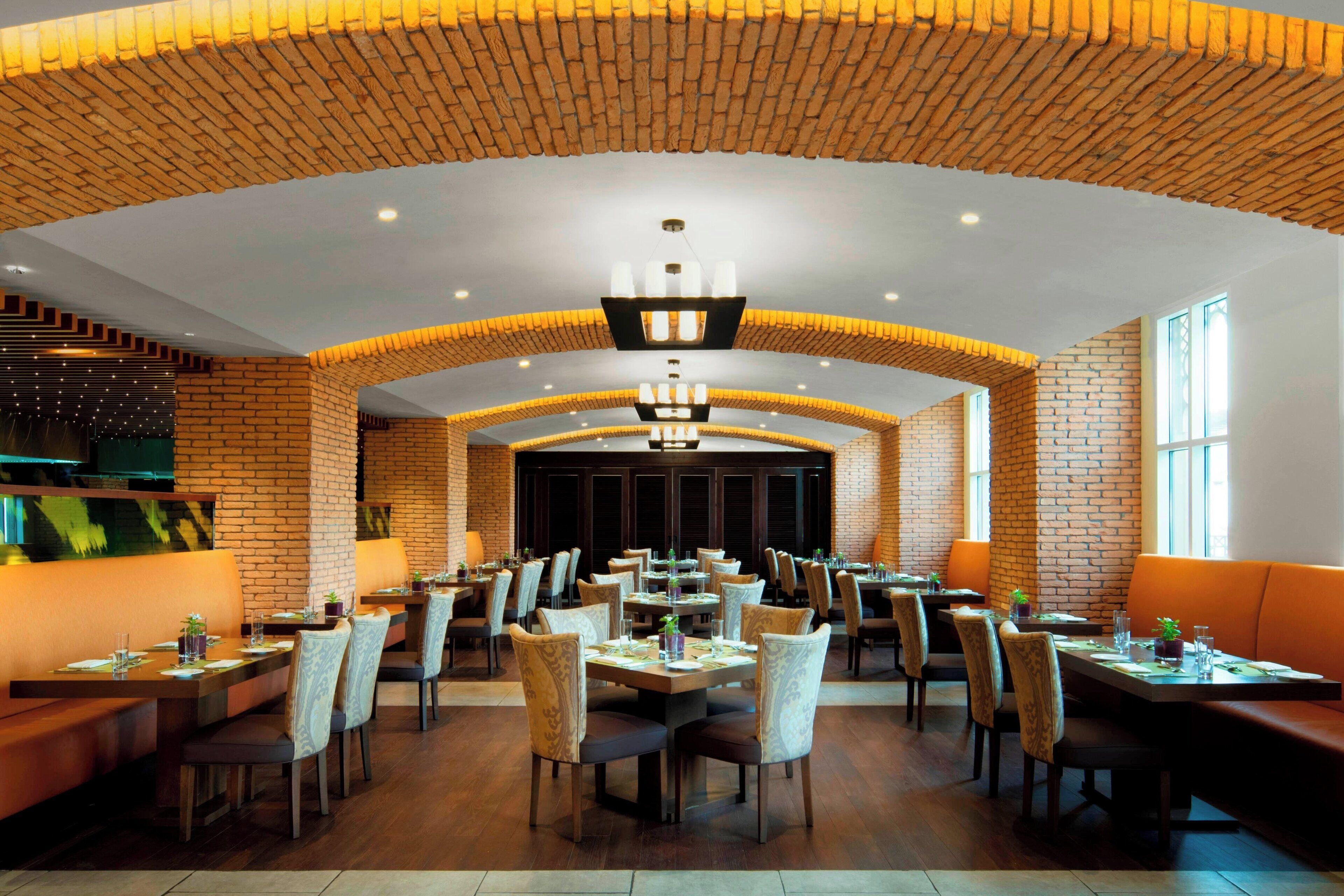 Photo - Sheraton Sharjah Beach Resort and Spa