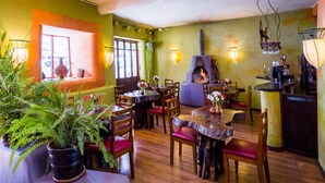 Breakfast, lunch and dinner served - Pisac Inn (Pisac)