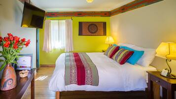 Double Room | In-room safe, desk, free WiFi, bed sheets