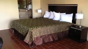 Desk, iron/ironing board, free cribs/infant beds, free WiFi