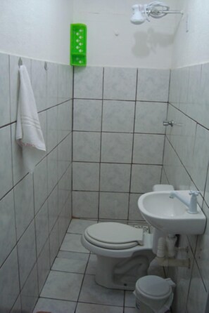 Bathroom - Ideal Beach Pousada (Fortaleza)