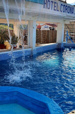 Téléviseur de 48 po avec télévision par câble