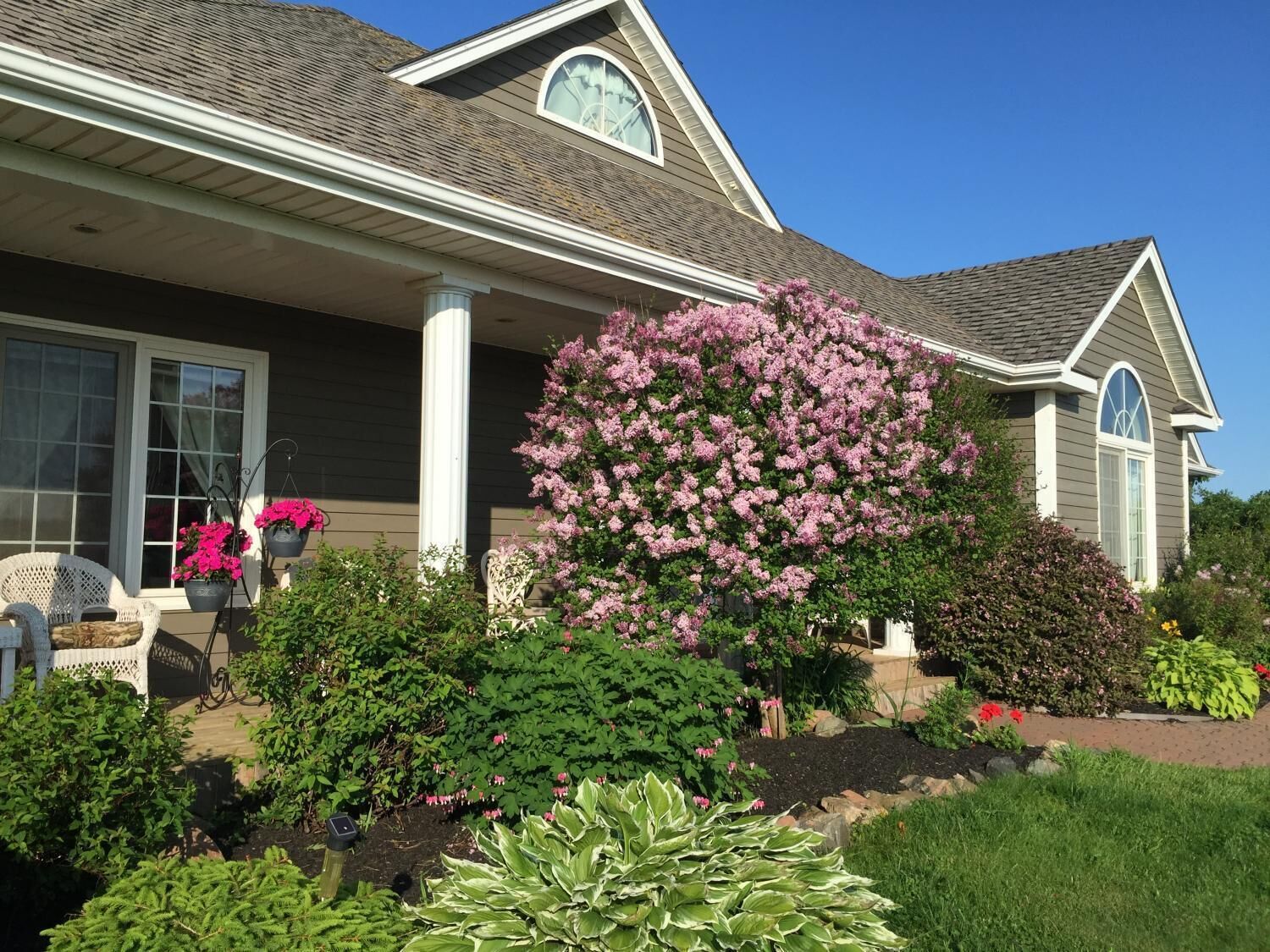 المنشأة من الخارج