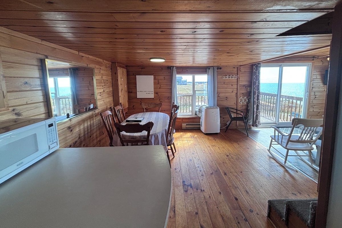 Standard-Maisonette, 3 Schlafzimmer, Meerblick, Strandnähe | Wohnbereich | Flachbildfernseher, Kamin