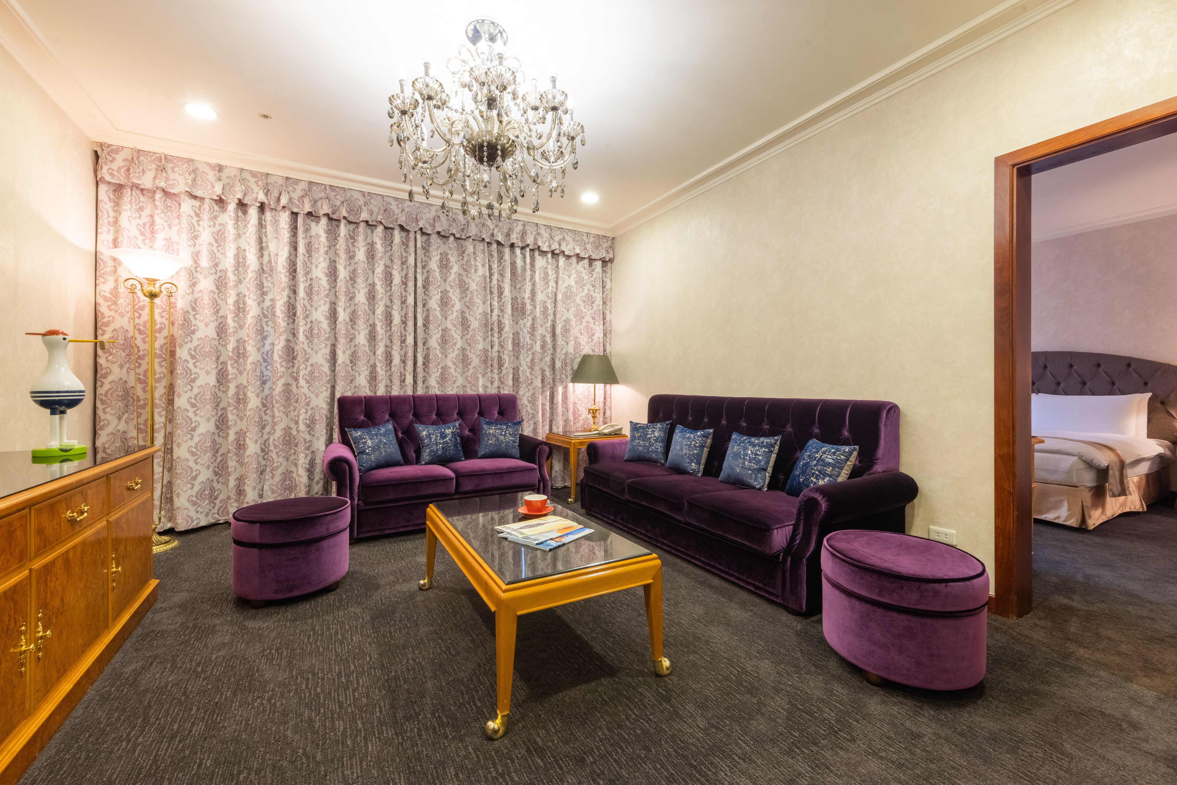 1 bedroom, premium bedding, down duvets, in-room safe