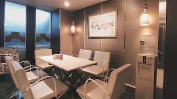 Sala de estar en el lobby