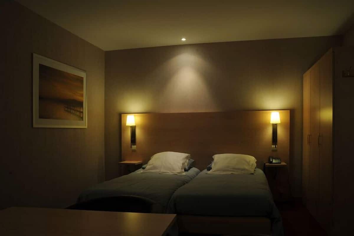 In-room safe, cribs (surcharge), WiFi (free)