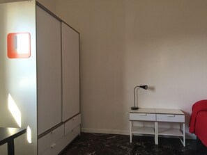 Kamar Single Standar | Fasilitas kamar