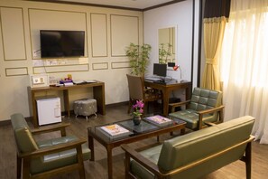 Business Room, Non Smoking - Horizon Hotel (Olongapo)