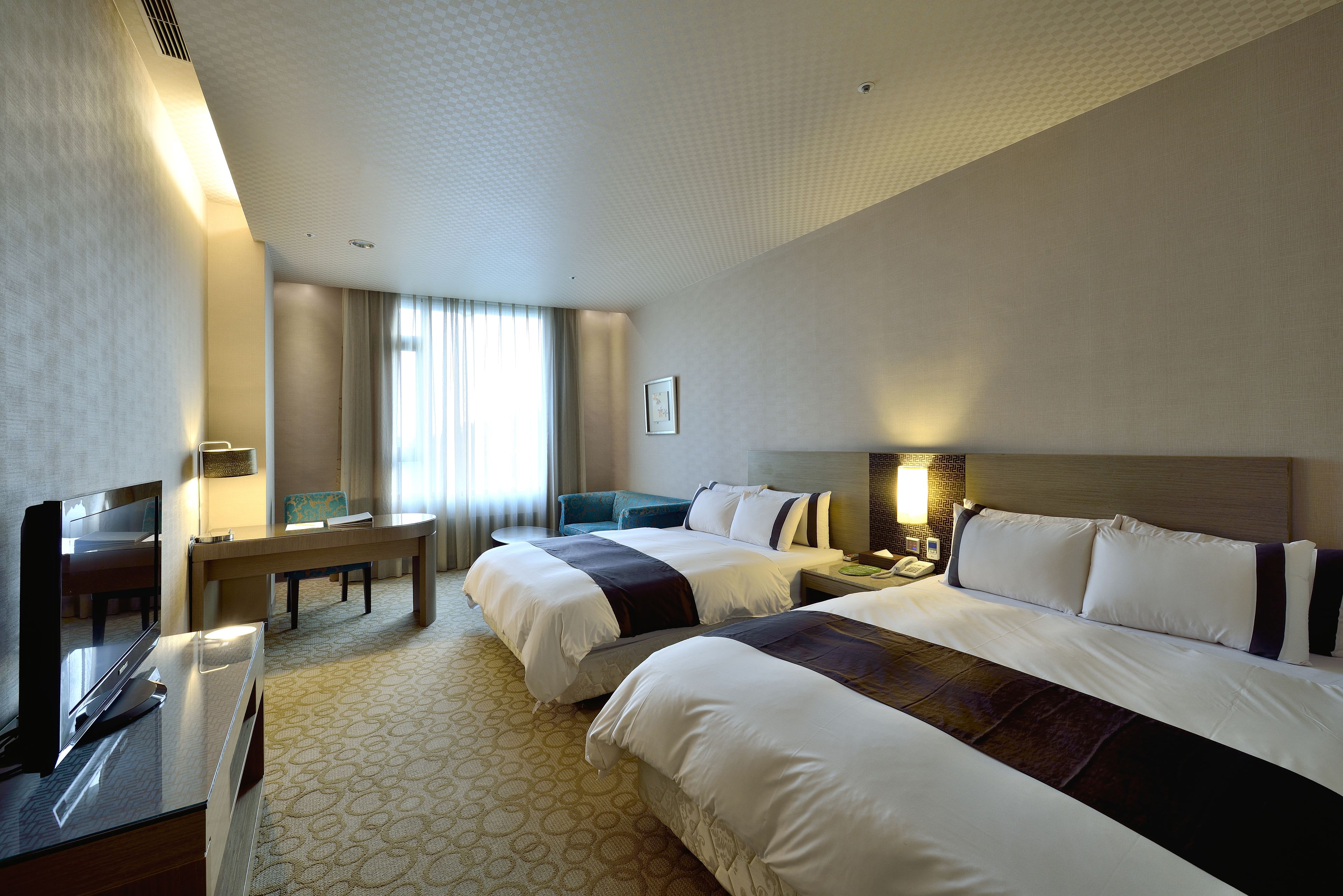 business quadruple room | view from room