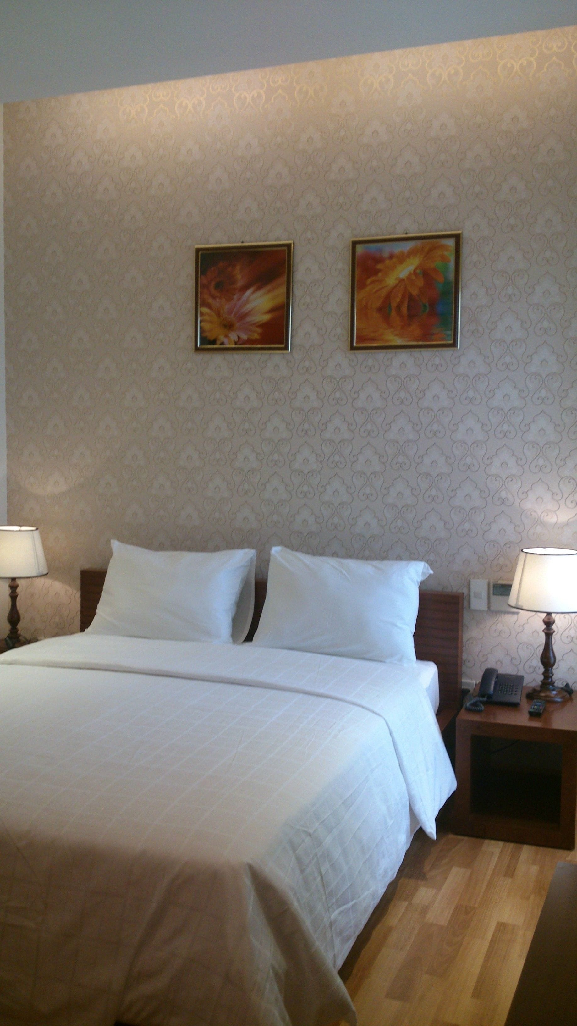 1 bedroom, minibar, desk, free wifi