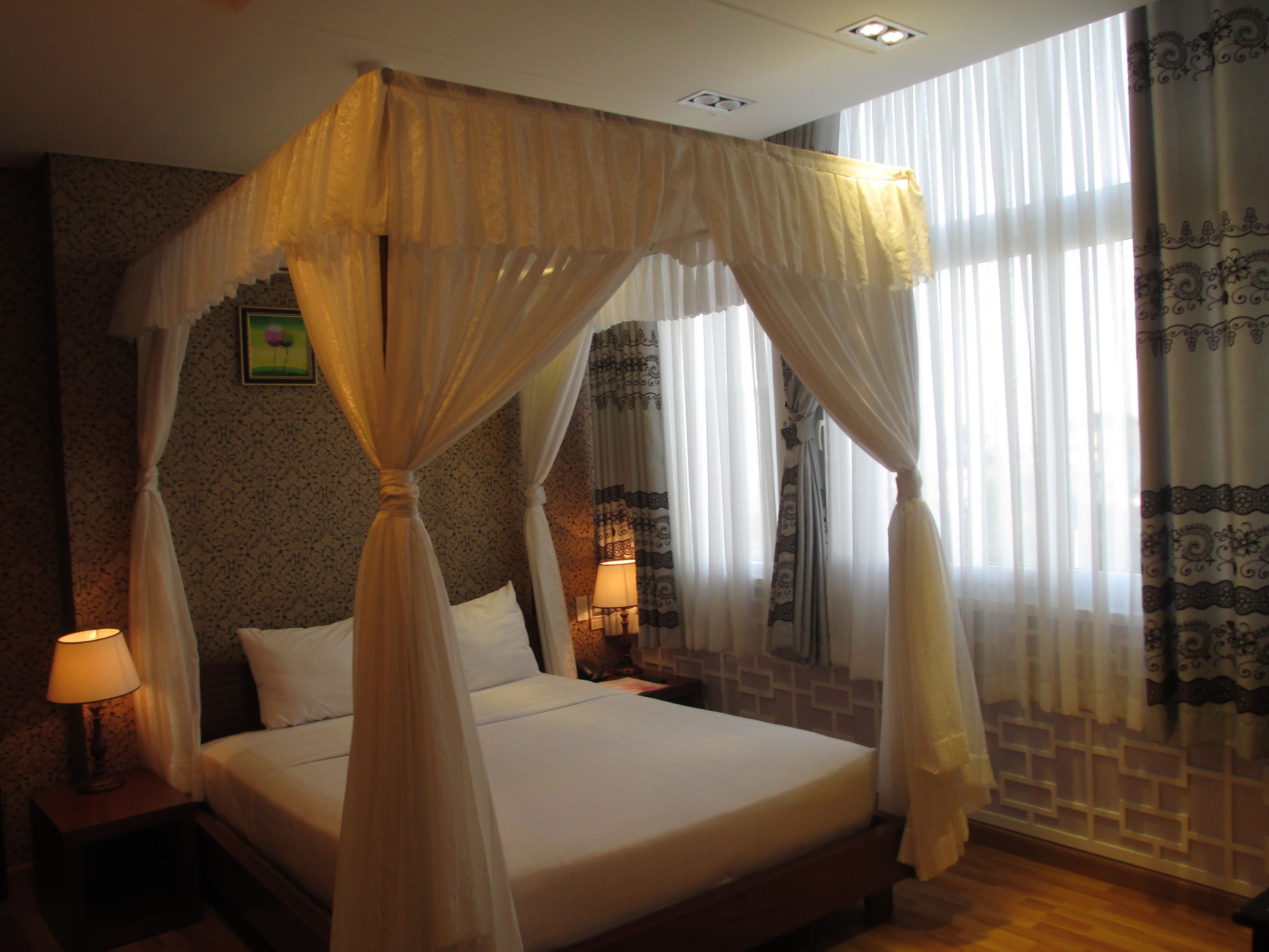 vip deluxe room | 1 bedroom, minibar, desk, free wifi