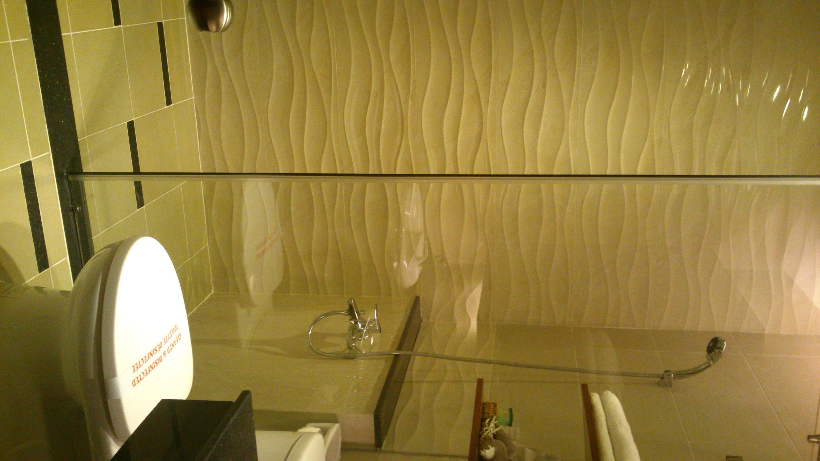 shower, free toiletries, hair dryer, slippers