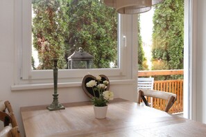 Apartamento (Excl. 113 EUR cleaning fee) | Servicio de comidas en la habitación