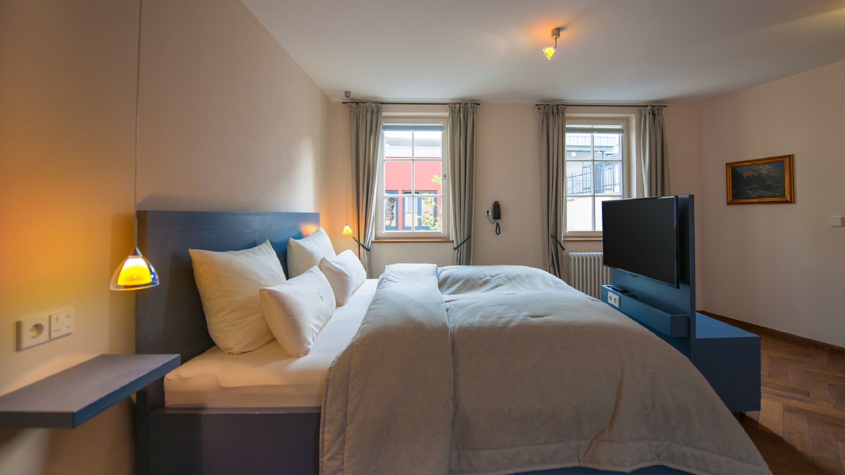 premium bedding, individually decorated, individually furnished