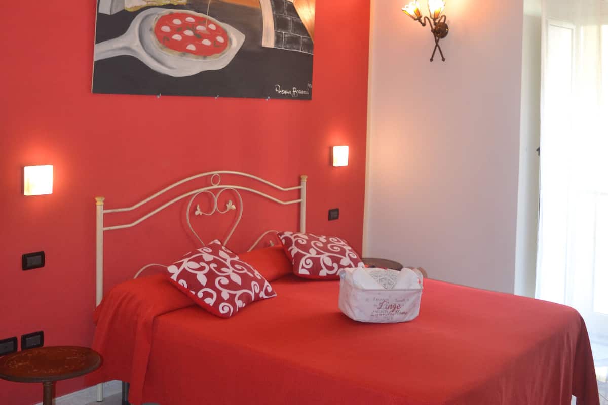 Superior Double Room | Meja, kalis bunyi, Wi-fi percuma, cadar katil