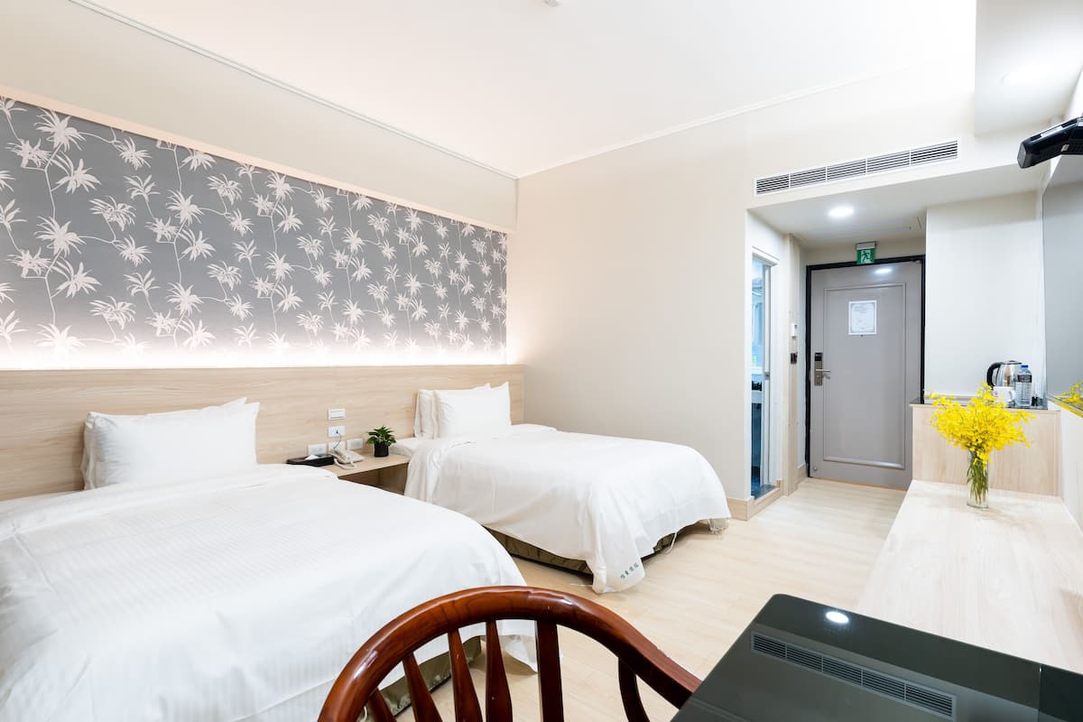 Standard Twin Room, 2 Twin Beds | Premium bedding, memory foam beds, desk, free WiFi